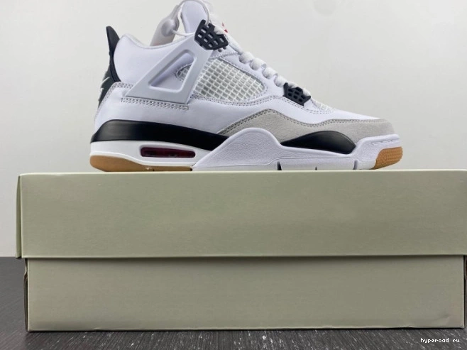 SB x 4 Nike DR5415-100 Air Jordan 1123